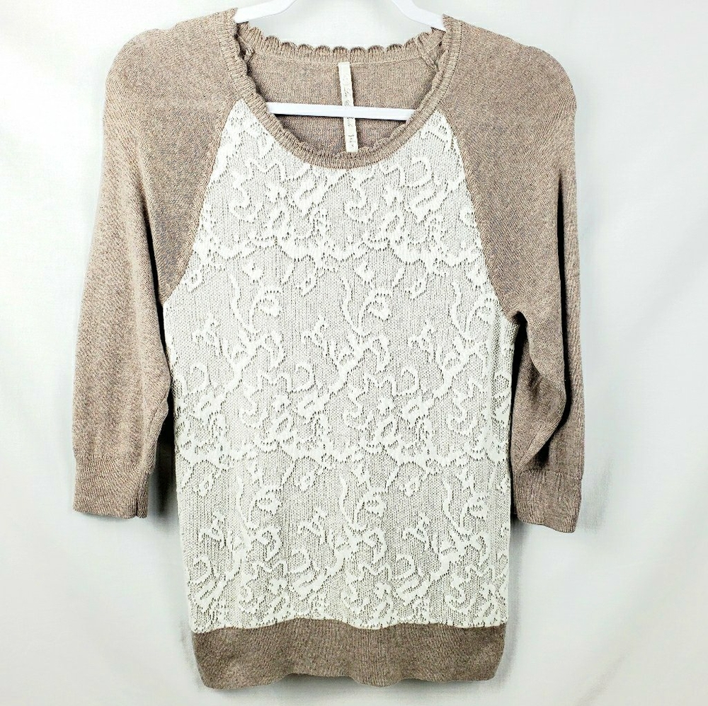 Leo&Nicole Small Tan & White Short Sleeve Sweater